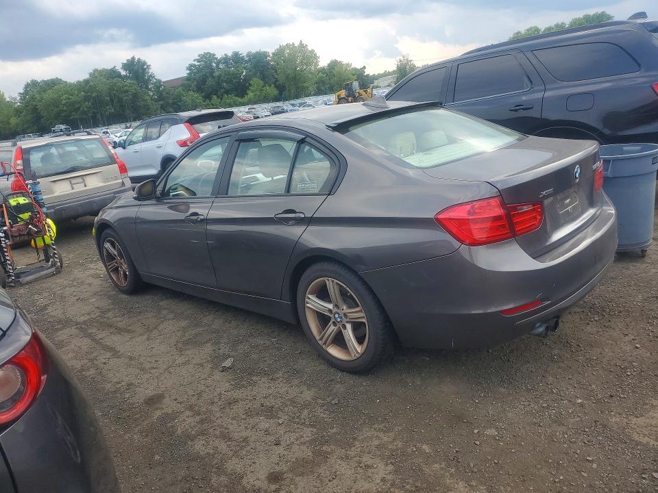 2013 BMW 3er VIN WBA3B5C55DF594192 COPART salvage auction — MECHANICAL, Ct - Certificate Of Title, sold $500 on 2026-08-21 (photo 2)