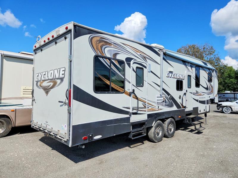 2012 Heartland Cyclone VIN 5SFCG3621CE247194 COPART salvage auction — WATER/FLOOD, IL - SALVAGE CERT-FLOOD, sold $4,500 on 2026-09-23 (photo 4)