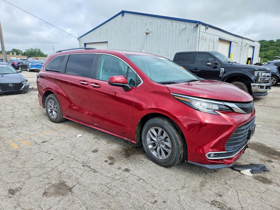2023 Toyota Sienna VIN 5TDYRKEC4PS161840 COPART salvage auction — FRONT END, Il - Salvage Certificate (P), sold $11,700 on 2026-08-19 (photo 4)