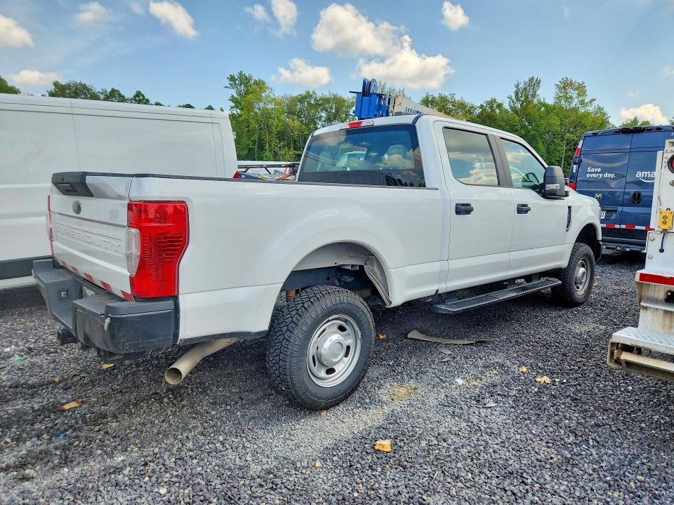 2022 Ford F-350 super duty VIN 1FT8W3B68NEE41440 COPART salvage auction — MINOR DENT/SCRATCHES, Oh - Certificate Of Title (P), sold $20,300 on 2026-09-14 (photo 3)