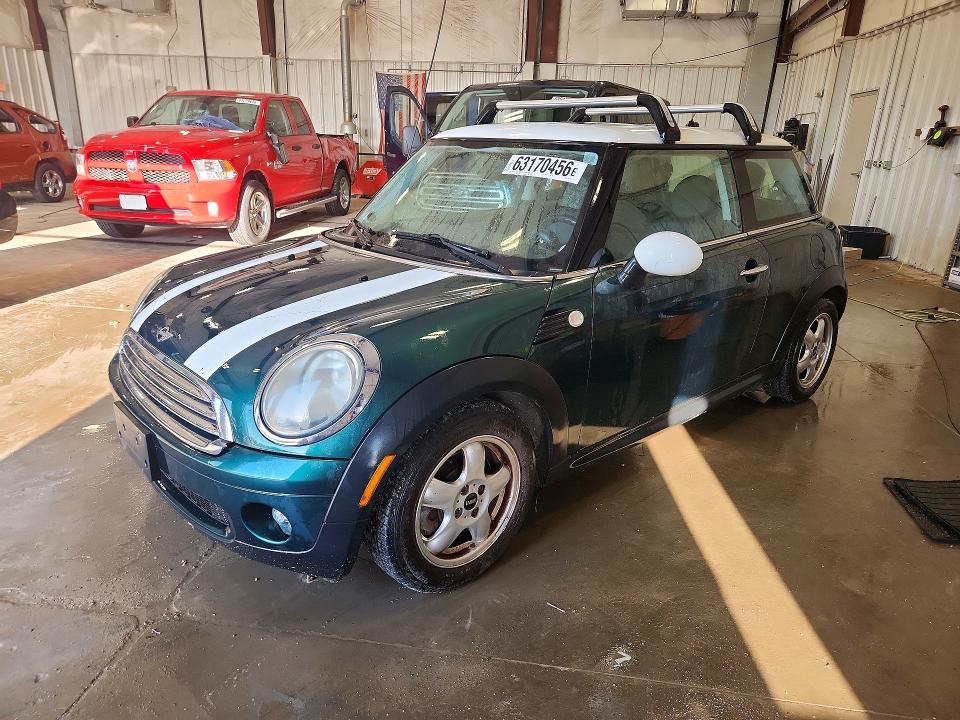 2008 Mini Cooper VIN WMWMF33588TU68705 COPART salvage auction — HAIL, Wi - Junked Vehicle Bill Of Sale, sold $525 on 2026-08-24 (photo 1)