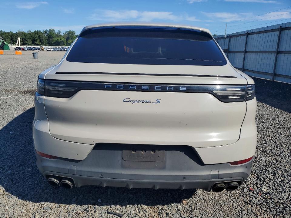 2020 Porsche Cayenne VIN WP1BB2AY0LDA57572 COPART salvage auction — WATER/FLOOD, NJ, sold $21,300 on 2026-10-06 (photo 6)