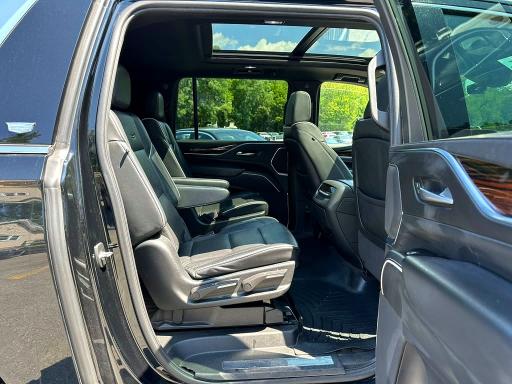2023 Cadillac Escalade VIN 1GYS4KKL0PR148004 COPART salvage auction — MINOR DENT/SCRATCHES, Ny - Certificate Of Title (P), sold $44,000 on 2026-10-07 (photo 6)