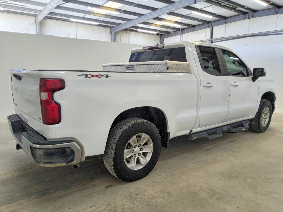 2019 Chevrolet Silverado 1500 VIN 1GCRYDEDXKZ350253 COPART salvage auction — MECHANICAL, Tx - Certificate Of Title, sold $11,500 on 2026-08-27 (photo 3)