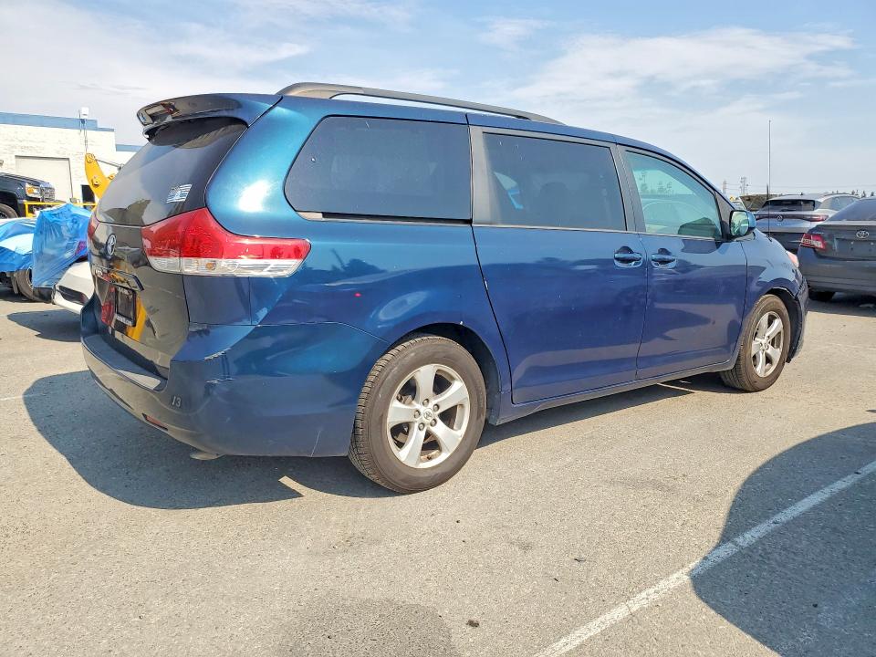 2012 Toyota Sienna VIN 5TDKK3DC1CS273183 COPART salvage auction — FRONT END, Salvage Title, sold $1,900 on 2026-09-01 (photo 3)