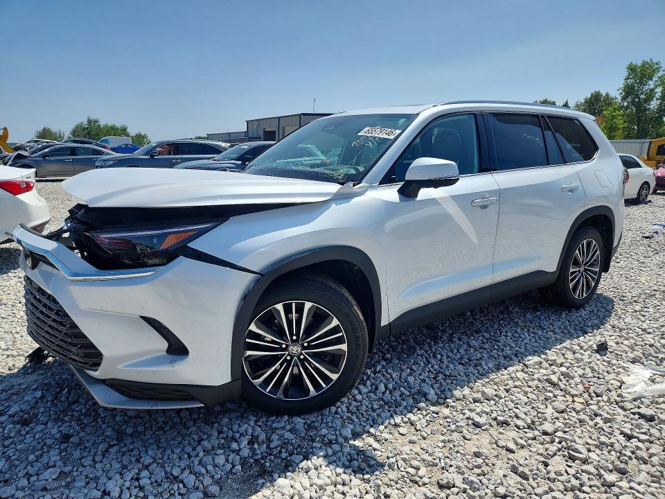 2026 Toyota Highlander VIN 5TDADAB52TS029315 — COPART salvage auction photo