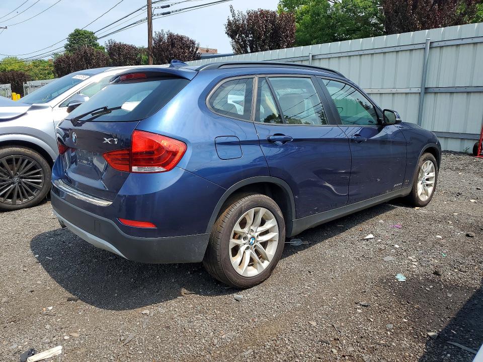 2015 BMW X1 VIN WBAVL1C56FVY26435 COPART salvage auction — MECHANICAL, CT - CERTIFICATE OF TITLE (P), sold $475 on 2026-10-02 (photo 3)