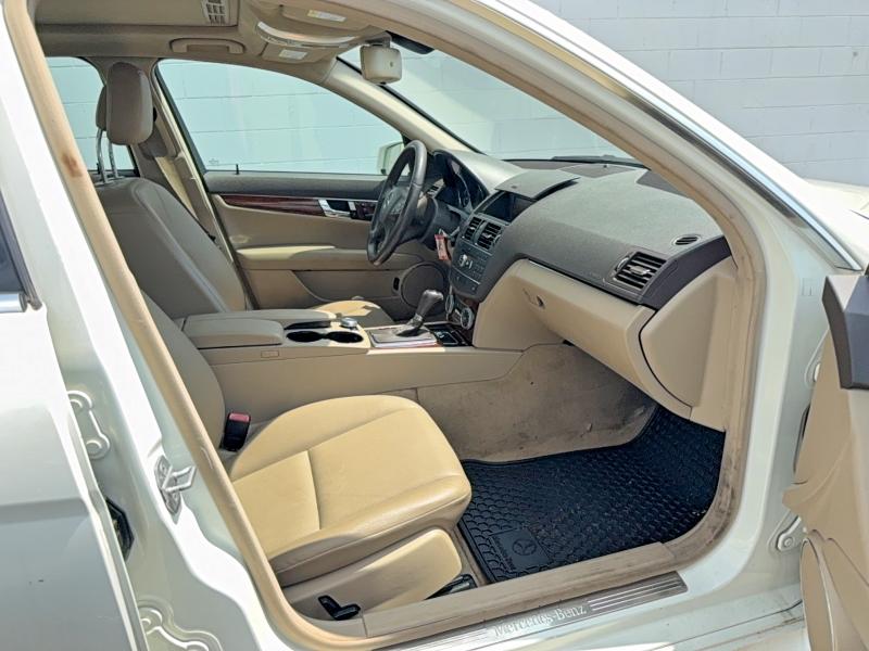 2011 Mercedes-benz C class VIN WDDGF8BB5BR174242 COPART salvage auction — NORMAL WEAR, NH - CERTIFICATE OF TITLE (P), sold $225 on 2026-08-17 (photo 5)
