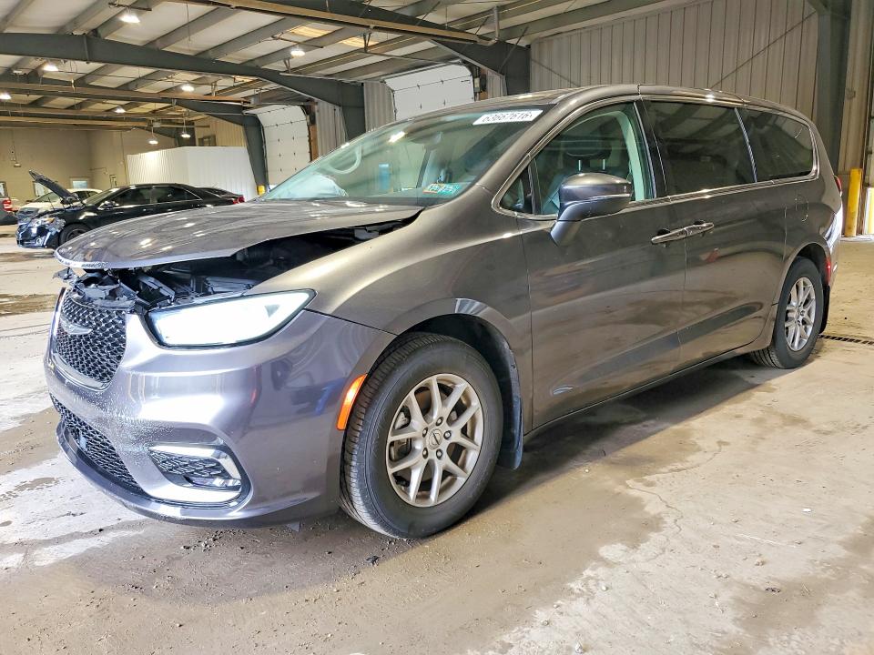 2023 Chrysler Pacifica VIN 2C4RC1BG2PR502717 COPART salvage auction — FRONT END, Pa - Certificate Of Salvage, sold $7,900 on 2026-08-19 (photo 1)