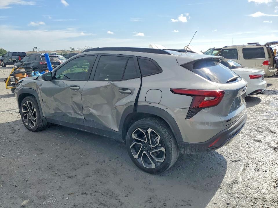2025 Chevrolet Trax VIN KL77LJEP0SC210937 COPART salvage auction — SIDE, Fl - Certificate Of Title, sold $13,100 on 2026-09-01 (photo 2)
