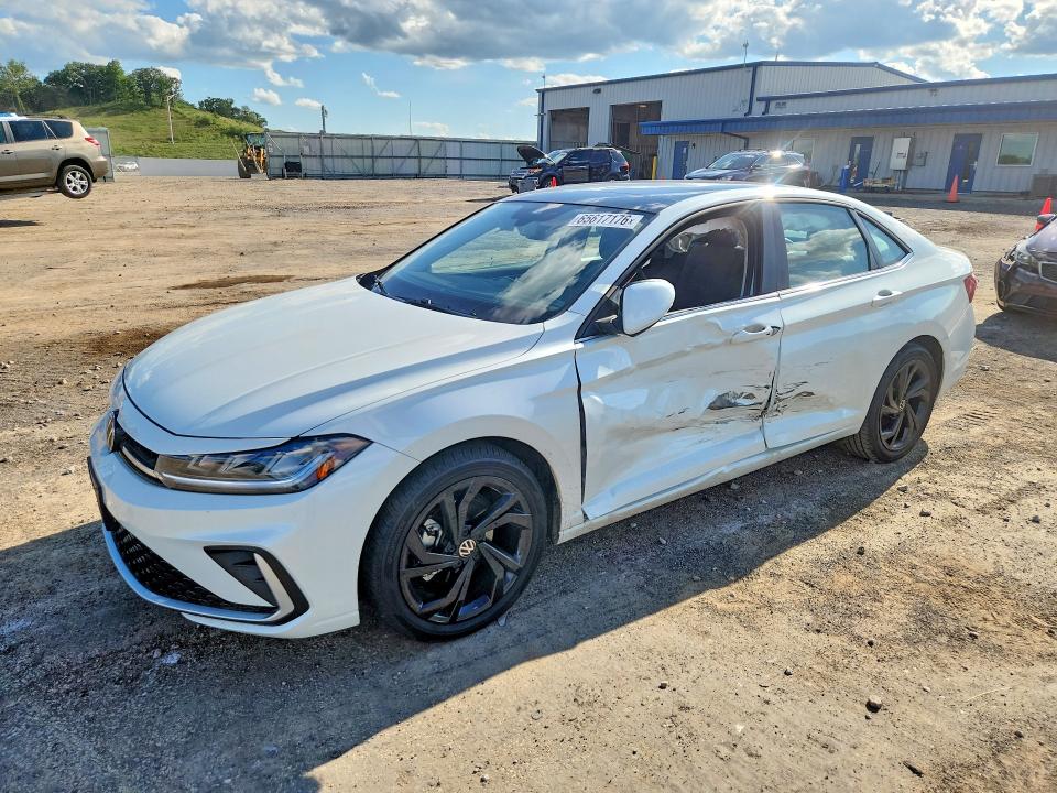 2025 Volkswagen Jetta VIN 3VW7X7BU7SM095494 — COPART salvage auction photo