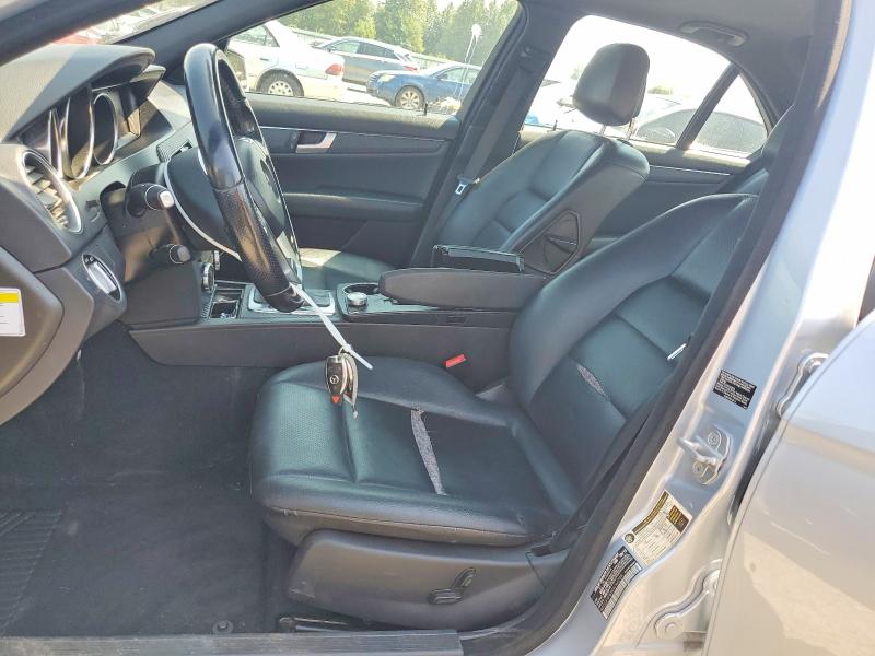 2013 Mercedes-benz C-klasse VIN WDDGF4HB5DA766208 COPART salvage auction — MECHANICAL, WA - VEHICLE CERT OF OWNERSHIP-TITL, sold $50 on 2026-08-17 (photo 7)