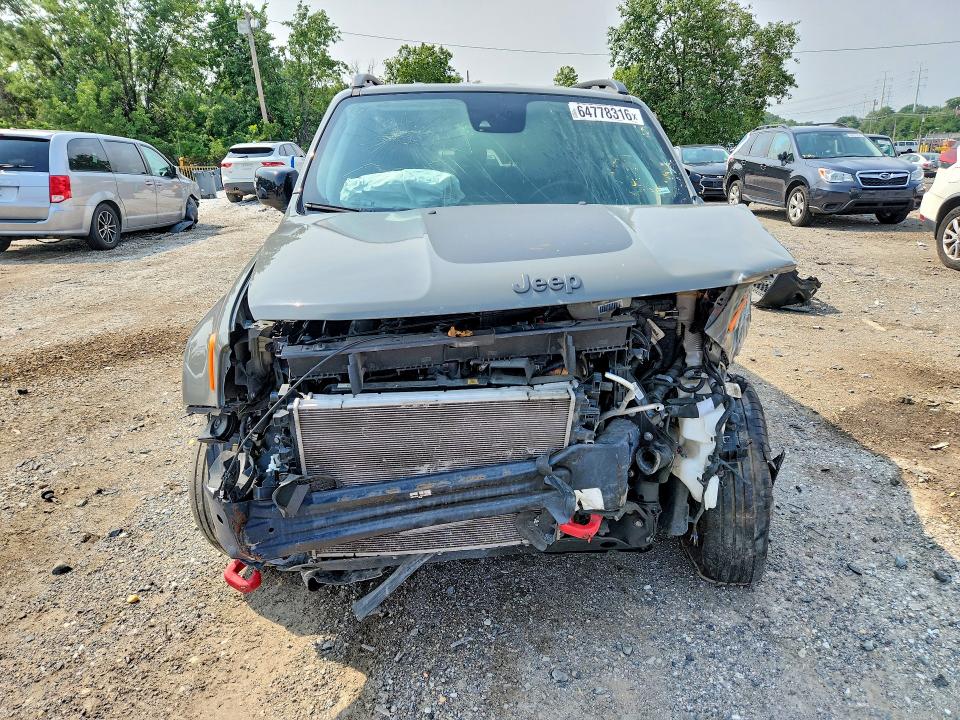 2022 Jeep Renegade VIN ZACNJDC17NPN68775 COPART salvage auction — FRONT END, VA - CERTIFICATE OF TITLE, sold $775 on 2026-08-20 (photo 5)