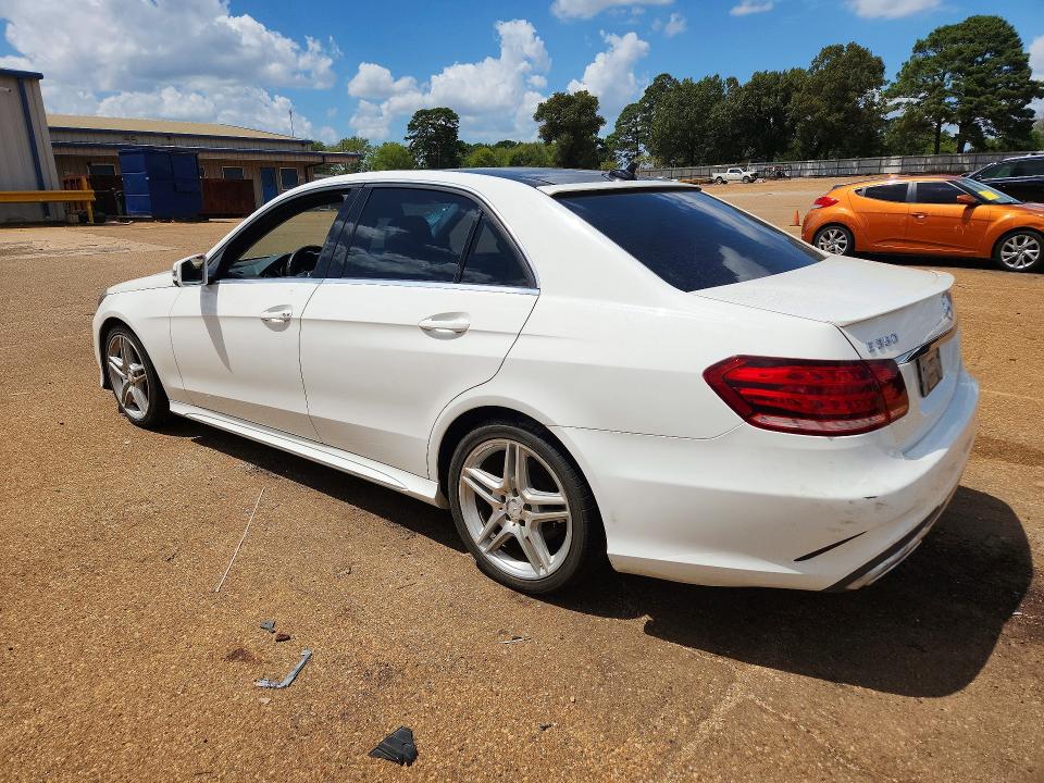 2014 Mercedes-benz E-klasse VIN WDDHF5KB7EA881137 COPART salvage auction — FRONT END, Ca - Certificate Of Title, sold $1,700 on 2026-08-17 (photo 2)