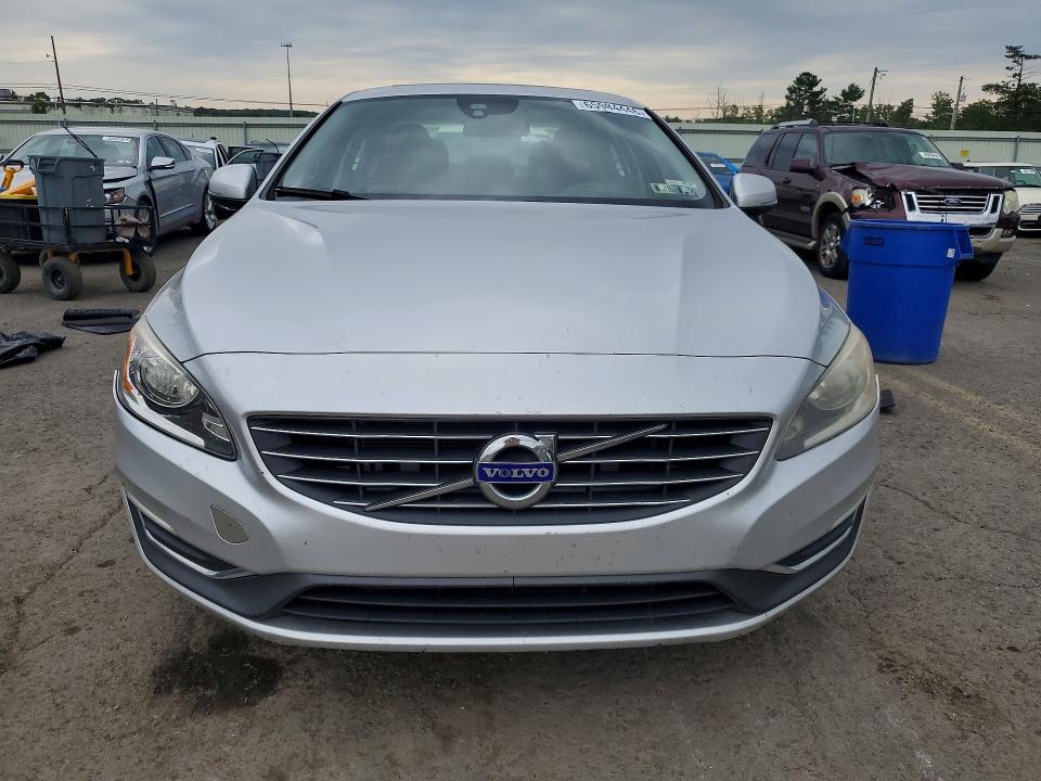 2014 Volvo S60 VIN YV1612FS9E2290949 COPART salvage auction — MECHANICAL, Salvage Title, sold $2,500 on 2026-10-23 (photo 5)
