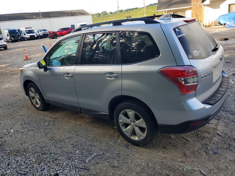 2016 Subaru Forester VIN JF2SJADC3GH438301 COPART salvage auction — MINOR DENT/SCRATCHES, Salvage Title, sold $650 on 2026-09-02 (photo 2)