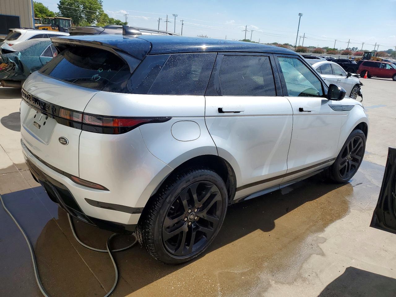 2020 Land rover Range rover evoque VIN SALZL2GX3LH016835 COPART salvage auction — Side, Ct - Clean Title, sold $7,400 on 2026-09-03 (photo 3)