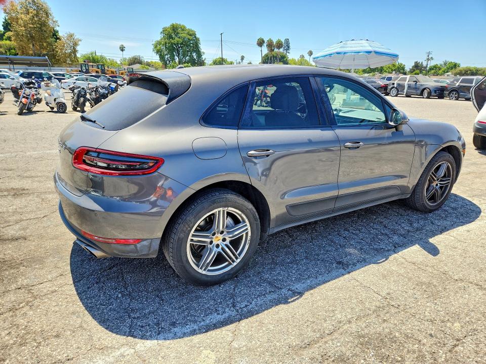 2018 Porsche Macan VIN WP1AB2A53JLB32771 COPART salvage auction — SIDE, CA - SALVAGE CERTIFICATE, sold $0 on 2026-09-12 (photo 3)