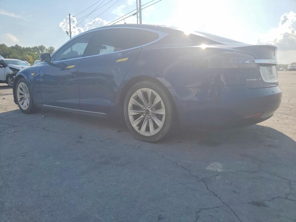 2016 Tesla Model s VIN 5YJSA1E29GF151940 COPART salvage auction — MINOR DENT/SCRATCHES, Tn - Certificate Of Title (P), sold $3,700 on 2026-10-01 (photo 2)