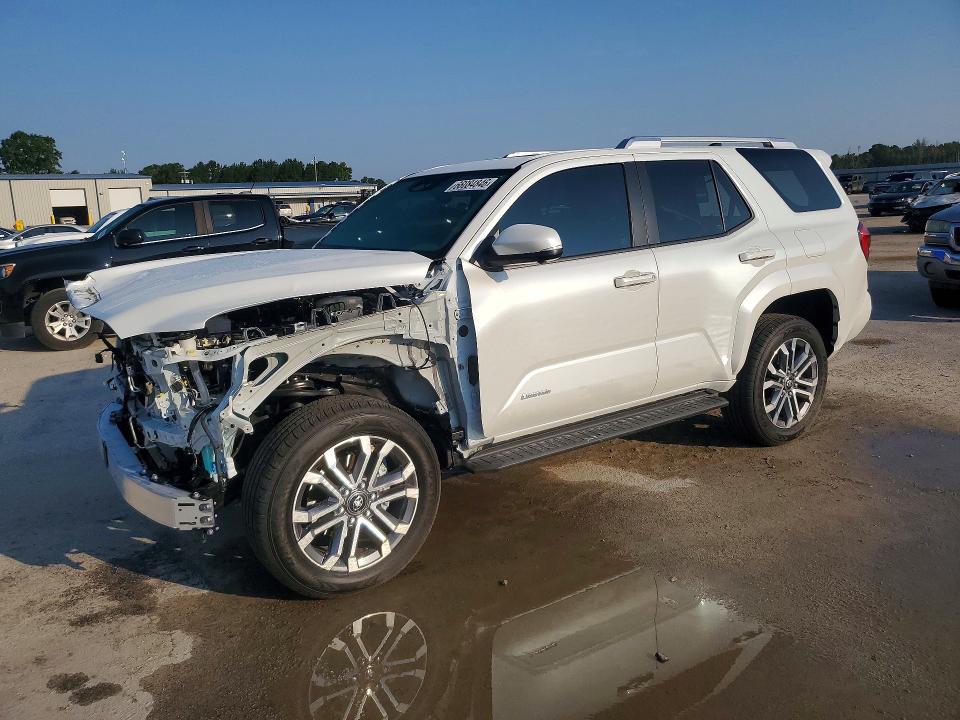 2026 Toyota 4runner VIN JTEVA5BR5T5108001 — COPART salvage auction photo