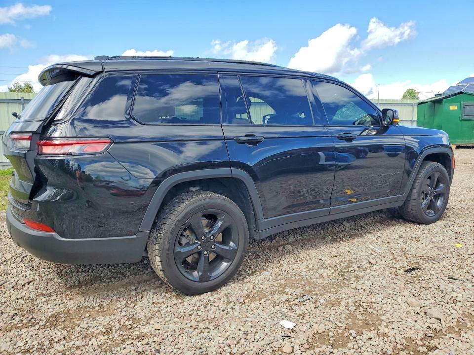 2023 Jeep Cherokee VIN 1C4RJKAG3P8831001 COPART salvage auction — ROOF, Ny - Mv907A-Parts Only, sold $9,500 on 2026-09-30 (photo 3)