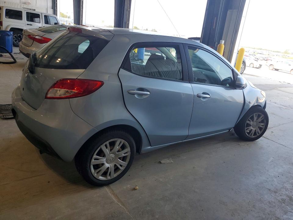 2013 Mazda 2 VIN JM1DE1KY8D0170723 COPART salvage auction — FRONT END, Ia - Cert Of Title-Salvage Title, sold $1,300 on 2026-09-08 (photo 3)