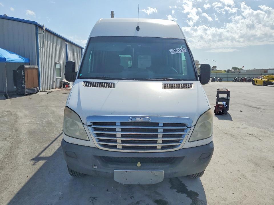 2012 Freightliner Sprinter 2500 VIN WDRPE8CC7C5624891 COPART salvage auction — REAR END, OK - CERT OF TITLE-SALVAGE, sold $950 on 2026-09-30 (photo 5)