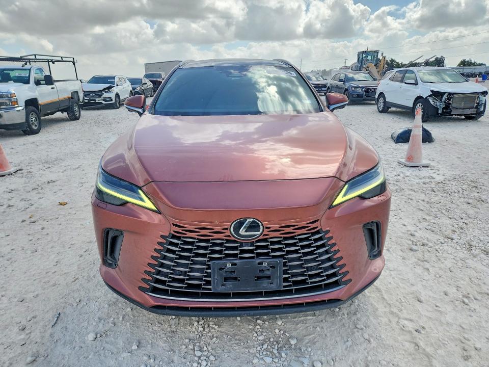 2023 Lexus Rx VIN 2T2BBMCA0PC013910 COPART salvage auction — REAR END, Tx - Salvage Vehicle Title, sold $29,750 on 2026-09-03 (photo 5)