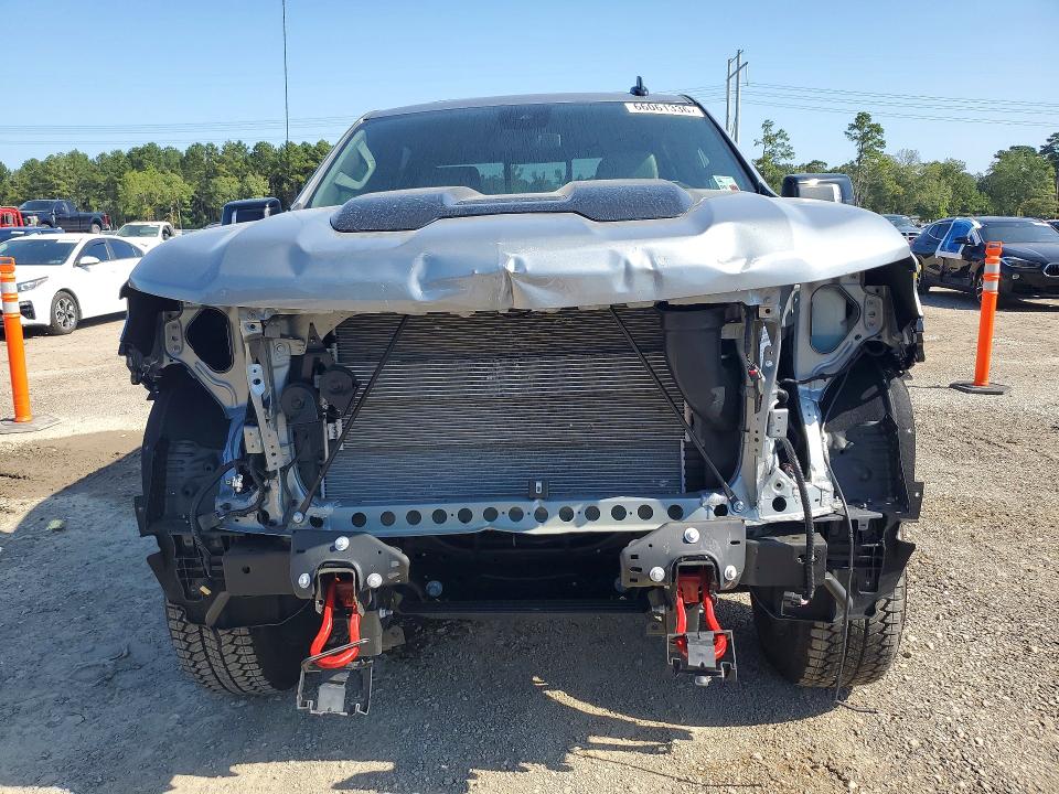 2026 Chevrolet Silverado VIN 3GCUKFEL7TG372971 COPART salvage auction — FRONT END, La - Cert Of Title-Salvage, sold $28,500 on 2026-08-28 (photo 5)