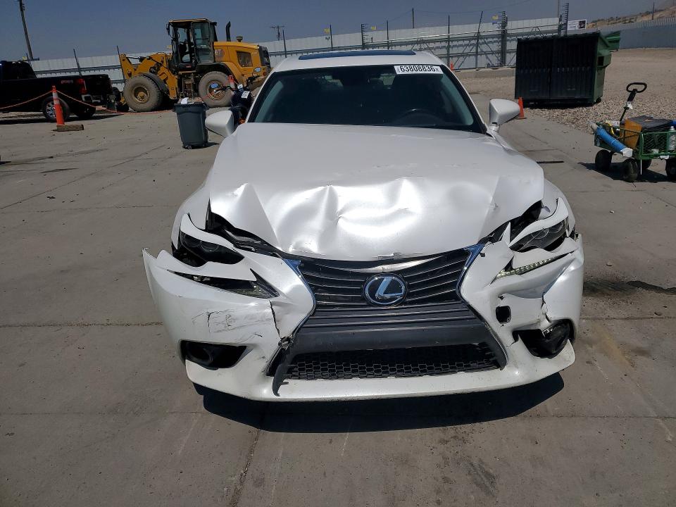 2016 Lexus Is VIN JTHCM1D28G5007793 COPART salvage auction — FRONT END, Salvage Title, sold $525 on 2026-08-31 (photo 5)