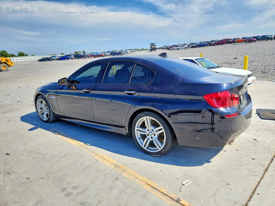 2012 BMW 5er VIN WBAFR7C52CC809841 COPART salvage auction — WATER/FLOOD, Tn - Certificate Of Title, sold $400 on 2026-09-03 (photo 2)