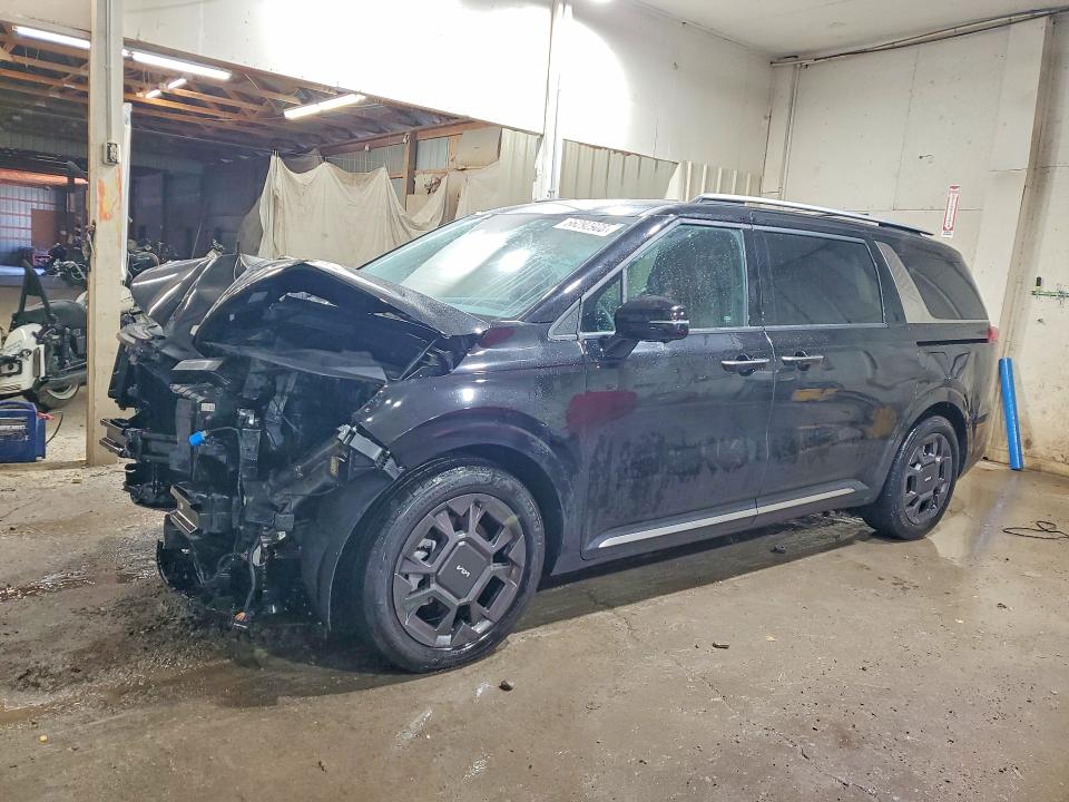 2025 Kia Carnival VIN KNDNE5K35S6453722 — COPART salvage auction photo