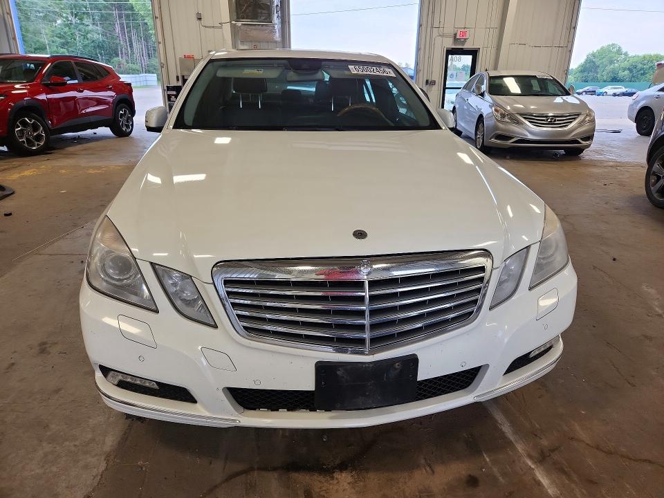 2010 Mercedes-benz E-klasse VIN WDDHF8HB9AA163186 COPART salvage auction — MECHANICAL, Sd - Certificate Of Title, sold $525 on 2026-08-18 (photo 5)