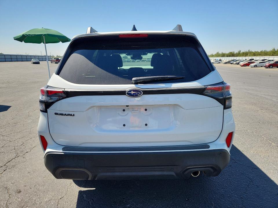 2026 Subaru Forester VIN 4S4SLDR64T3011435 COPART salvage auction — FRONT END, Ca - Salvage Certificate, sold $8,700 on 2026-08-31 (photo 6)