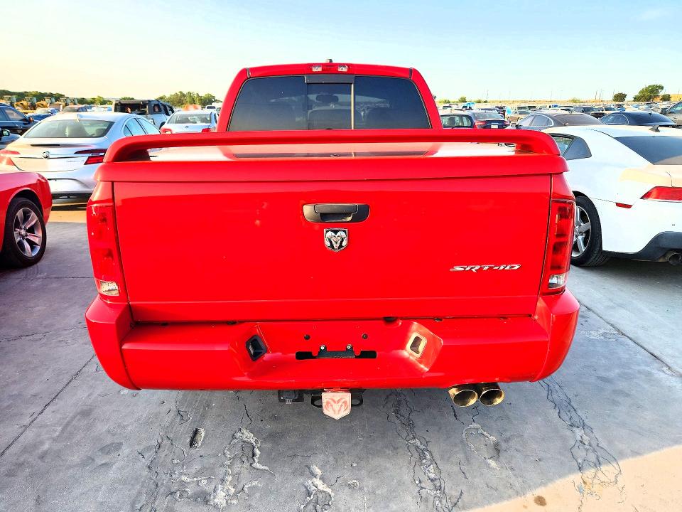 2005 Dodge Ram srt10 VIN 3D7HA18H75G820097 COPART salvage auction — VANDALISM, TX - SALVAGE VEHICLE TITLE, sold $20,100 on 2026-08-13 (photo 6)