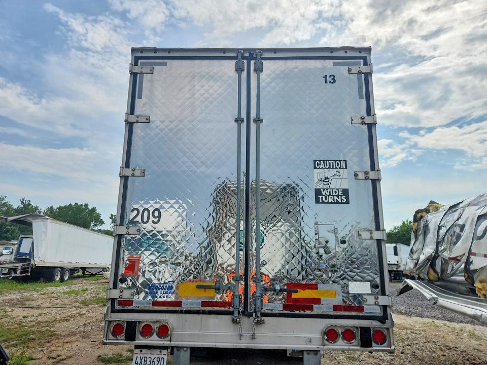 2017 Cimc reefer trailer VIN 527SR5329HL008920 COPART salvage auction — MINOR DENT/SCRATCHES, CA - DEALER ONLY CLEAN TITLE, sold $9,700 on 2026-09-15 (photo 6)