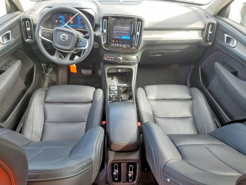 2024 Volvo Xc40 VIN YV4L12UL8R2347875 COPART salvage auction — FRONT END, MA, sold $12,400 on 2026-10-02 (photo 8)