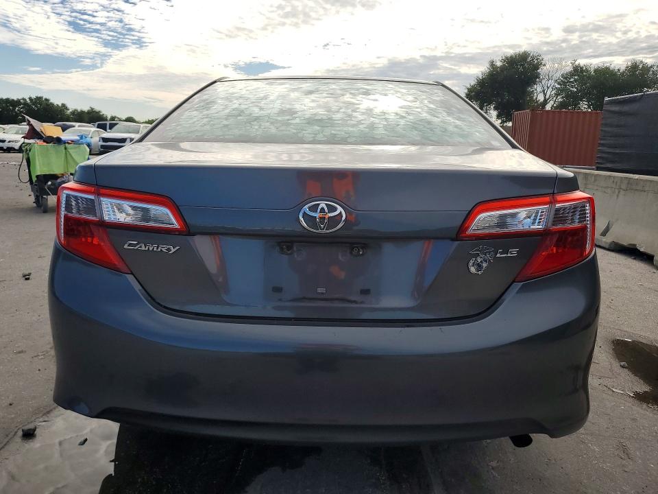 2014 Toyota Camry VIN 4T1BF1FKXEU302039 COPART salvage auction — MINOR DENT/SCRATCHES, Fl - Certificate Of Title, sold $3,100 on 2026-09-03 (photo 6)