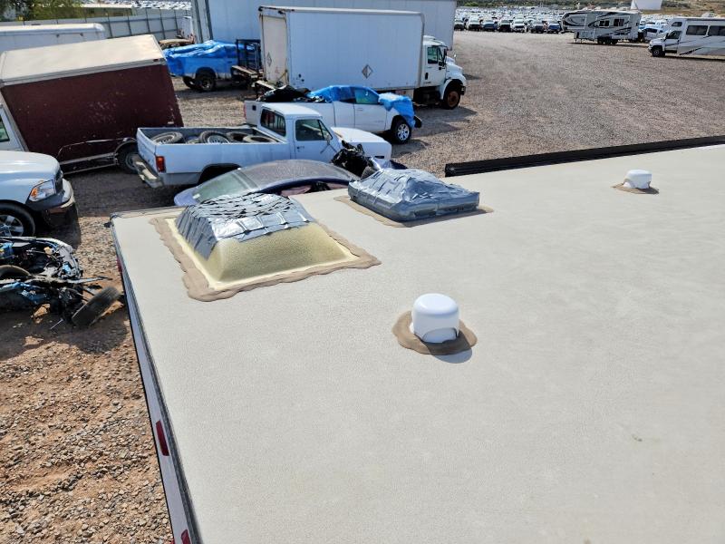 2018 Jayc Trailers VIN 1UJBJ0BP7J75W0610 COPART salvage auction — HAIL, UT - SALVAGE CERTIFICATE, sold $4,950 on 2026-09-18 (photo 9)