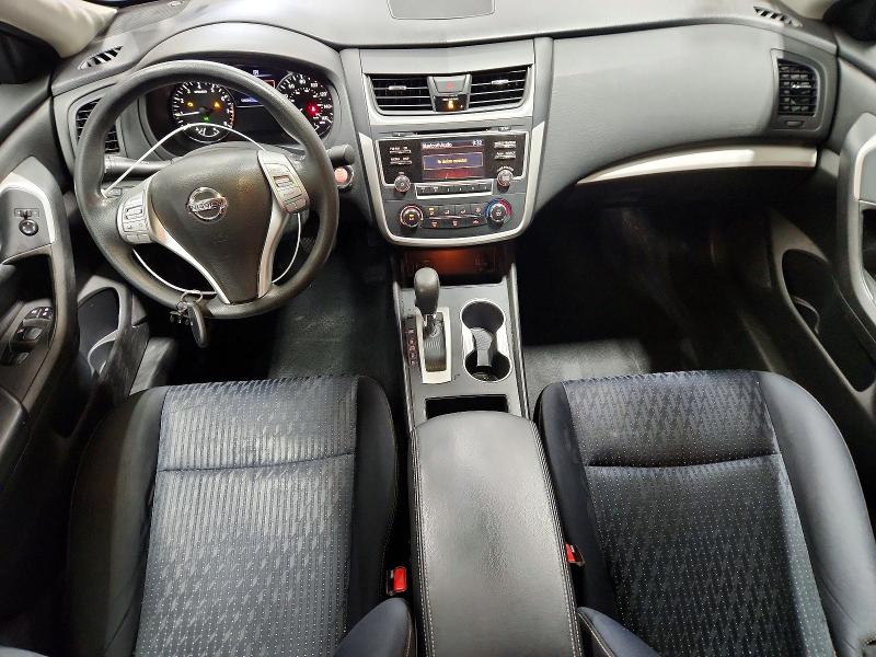 2016 Nissan Altima VIN 1N4AL3AP9GN324737 COPART salvage auction — MINOR DENT/SCRATCHES, Salvage Title, sold $250 on 2026-09-14 (photo 8)