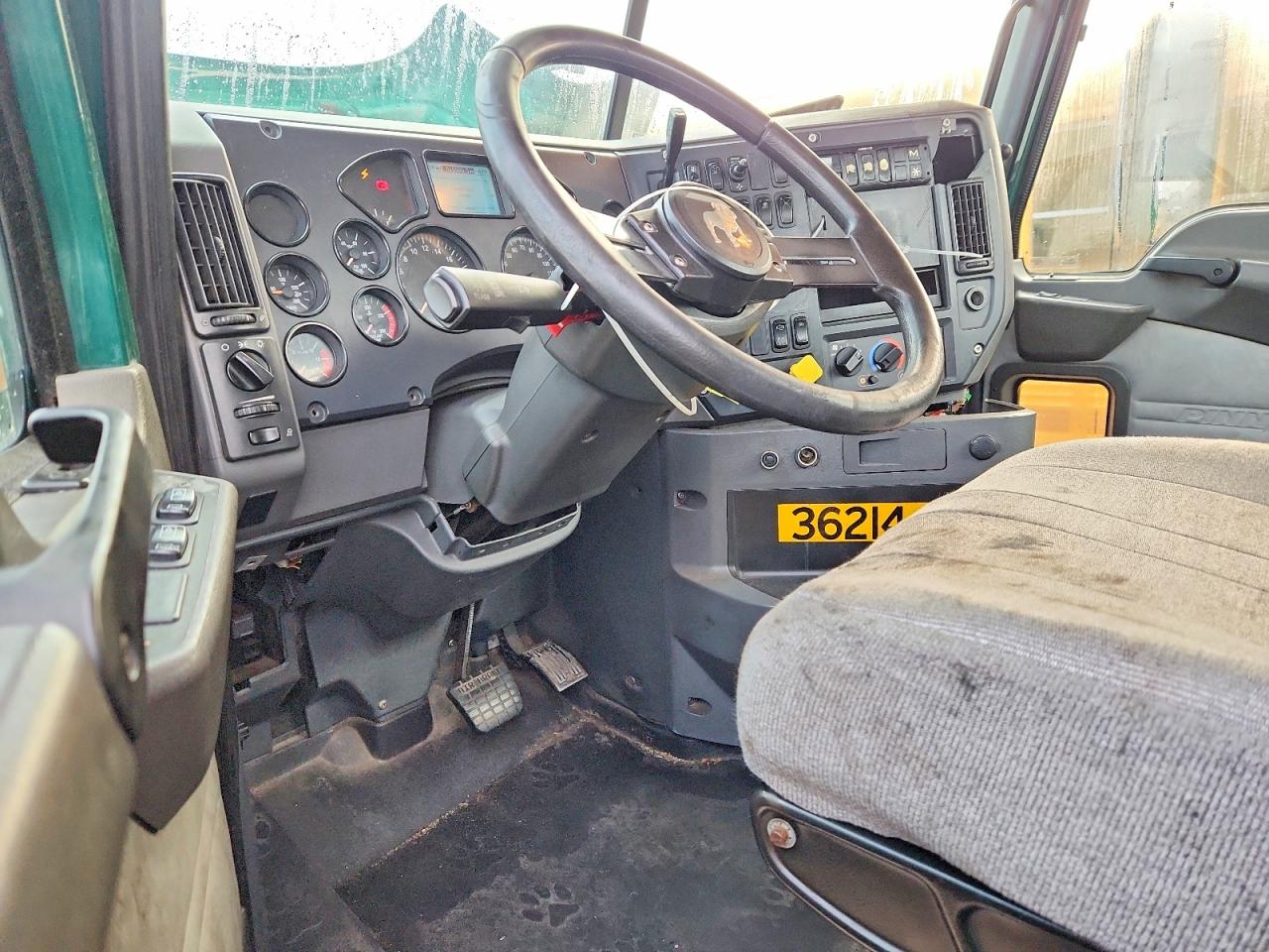 2017 Mack All other VIN 1M1AW01X8HM009452 COPART salvage auction — Front End, OK - CERTIFICATE OF TITLE (P), sold $875 on 2026-10-15 (photo 8)