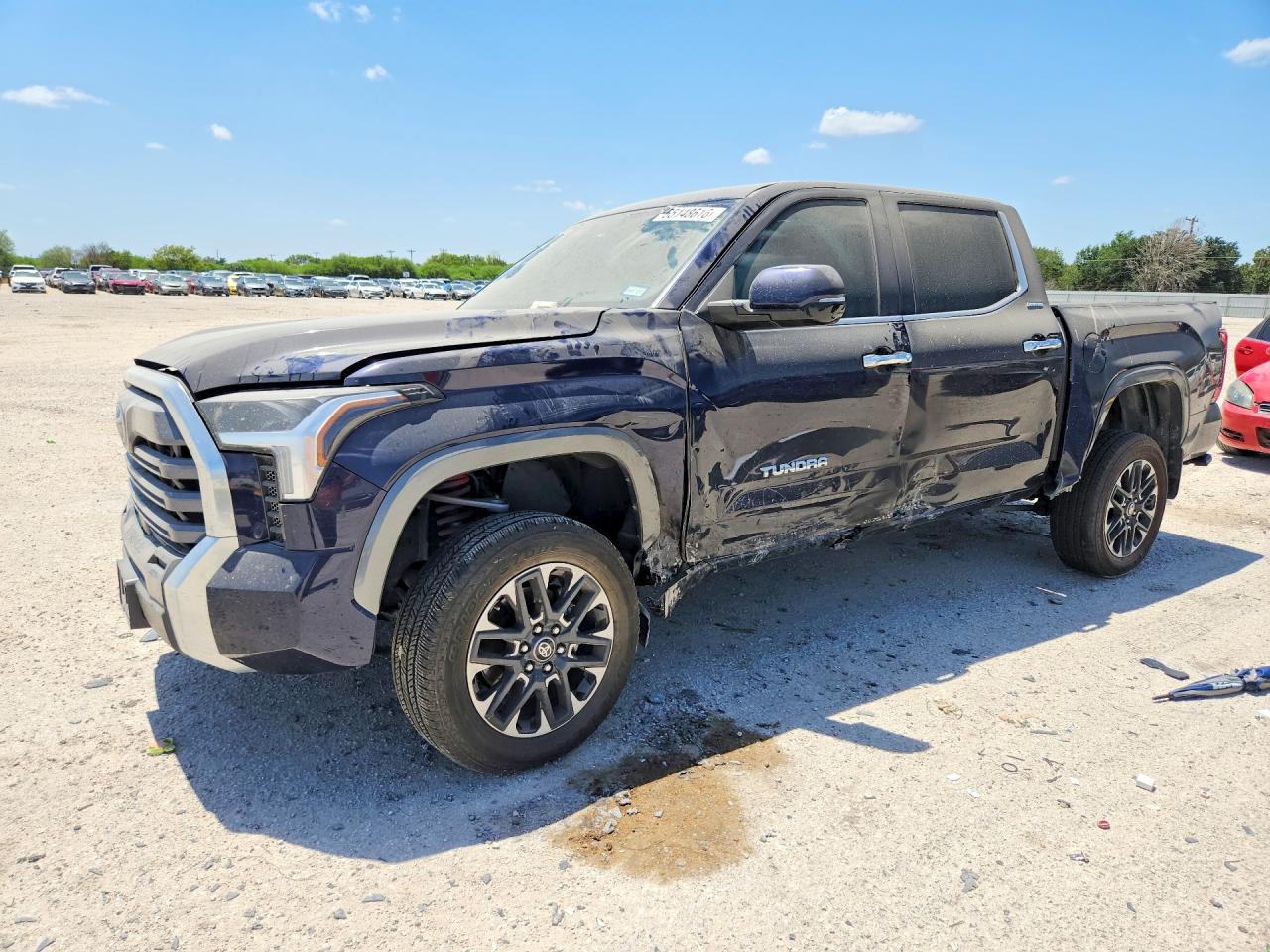 2025 Toyota Tundra VIN 5TFJA5DB1SX303437 — COPART salvage auction photo