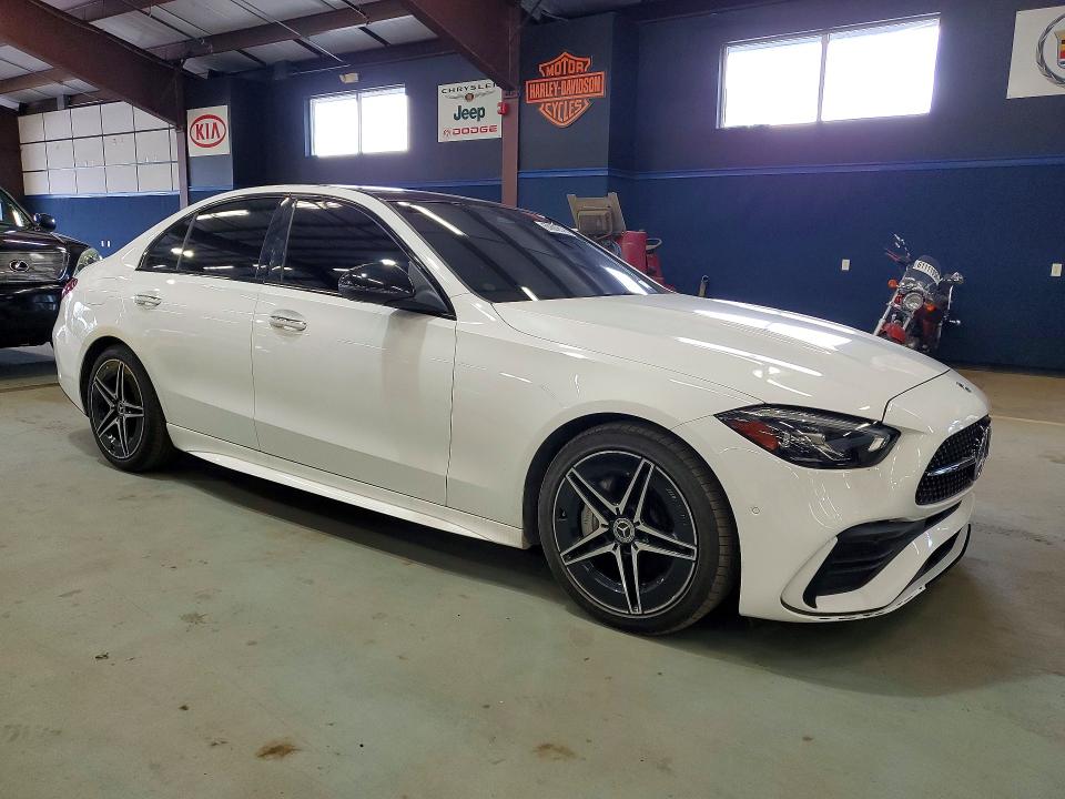 2023 Mercedes-benz C class VIN W1KAF4HBXPR071024 COPART salvage auction — MINOR DENT/SCRATCHES, NJ - CERTIFICATE OF TITLE (P), sold $22,900 on 2026-08-27 (photo 4)