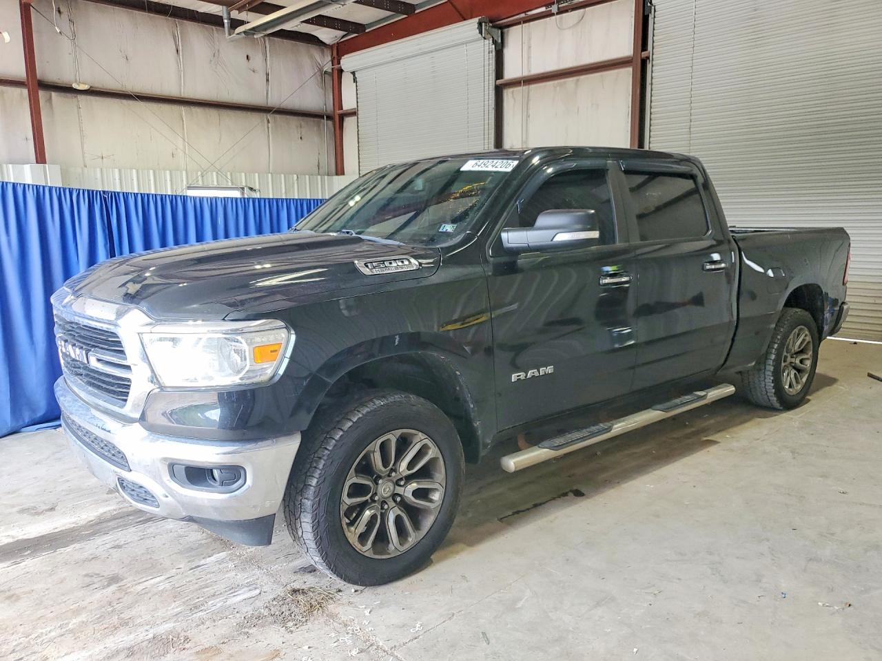 2019 Ram 1500 VIN 1C6SRFMTXKN644026 COPART salvage auction — Minor Dent/Scratches, PA - CERT OF TITLE, sold $8,700 on 2026-09-18 (photo 1)