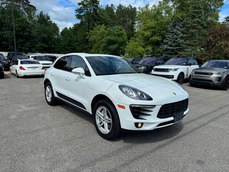 2018 Porsche Macan VIN WP1AB2A52JLB33457 COPART salvage auction — MINOR DENT/SCRATCHES, Il - Certificate Of Title (P), sold $10,400 on 2026-08-24 (photo 2)