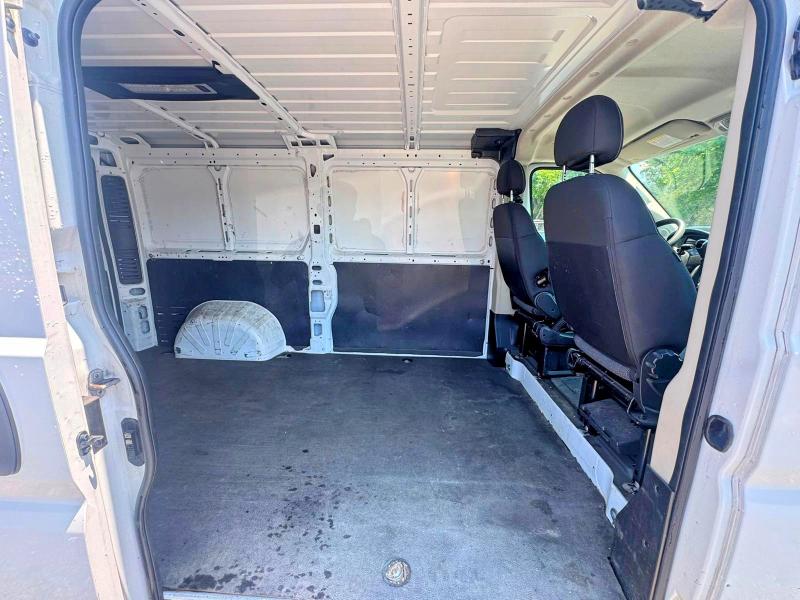 2022 Ram Promaster 3500 VIN 3C6MRVWG7NE120943 COPART salvage auction — NORMAL WEAR, NY - CERTIFICATE OF TITLE (P), sold $7,400 on 2026-10-02 (photo 6)