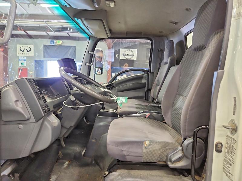 2014 Isuzu Npr hd VIN 54DC4W1B8ES804056 COPART salvage auction — MINOR DENT/SCRATCHES, Ny - Certificate Of Title, sold $675 on 2026-10-08 (photo 7)