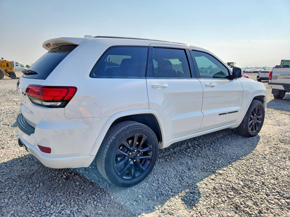 2020 Jeep Grand cherokee VIN 1C4RJFAG9LC400340 COPART salvage auction — MECHANICAL, CO - DIS/DLR/EXP ONLY CLEAN TITLE, sold $13,500 on 2026-08-11 (photo 3)