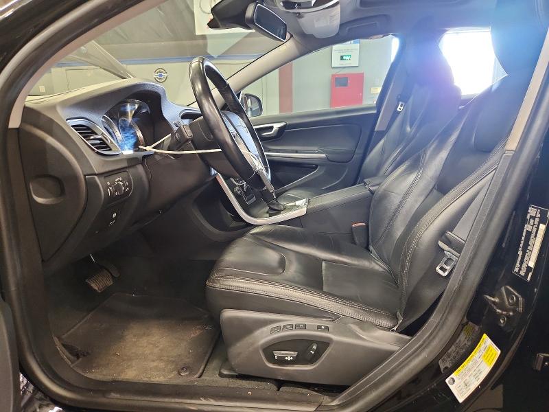 2013 Volvo S60 VIN YV1612FH3D2171054 COPART salvage auction — MINOR DENT/SCRATCHES, NJ - CERTIFICATE OF TITLE (P), sold $1,050 on 2026-08-13 (photo 7)