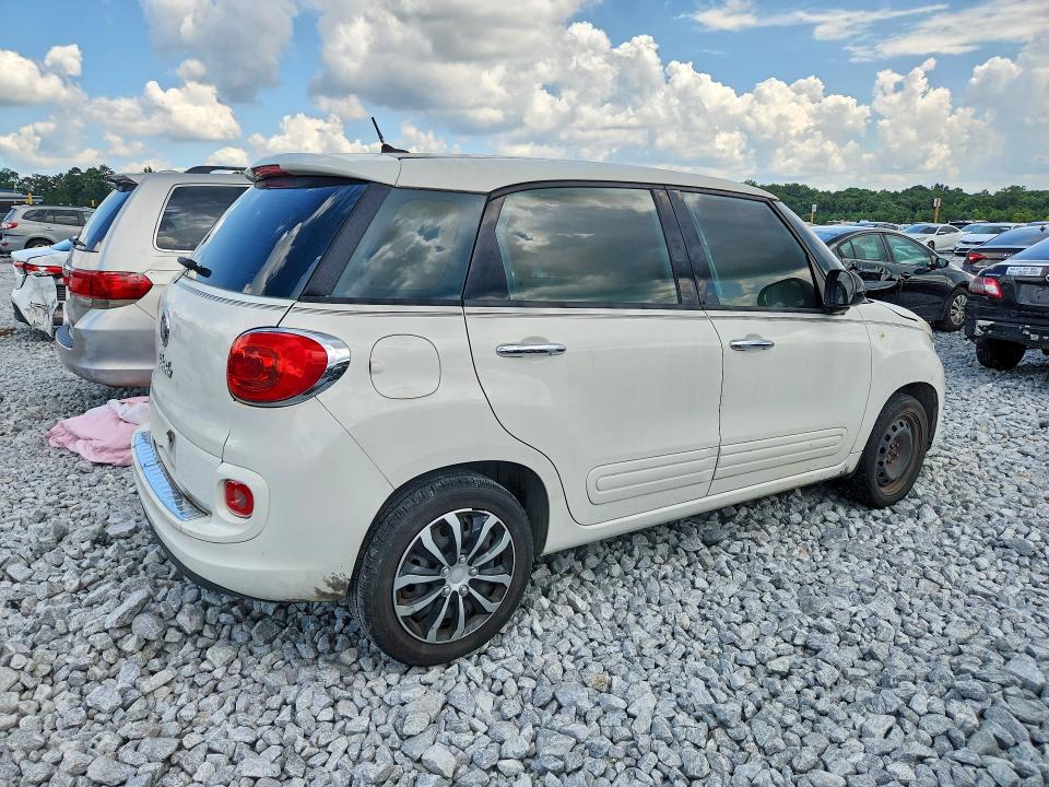 2014 Fiat 500l VIN ZFBCFAAH1EZ017630 COPART salvage auction — BURN, Ga - Certificate Of Title, sold $250 on 2026-08-11 (photo 3)